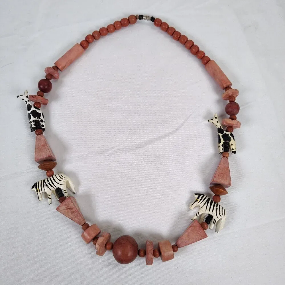 Vintage Carved Wood Chunky Necklace 26in Zebra Giraffe African Safari